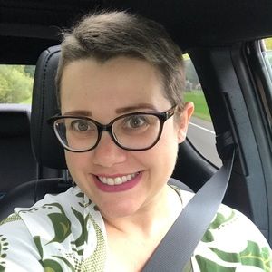 Meet your Posher, Mikaela